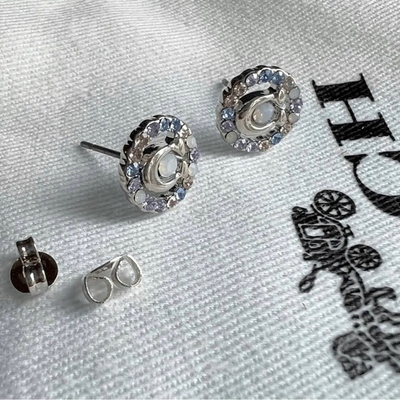 NEW COACH Signature Multicolor Crystal Stud Earrings In Silver / Blue - Picture 6 of 11